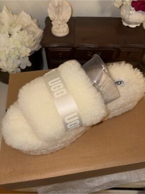 UGG Cream Plush Shearling Slide